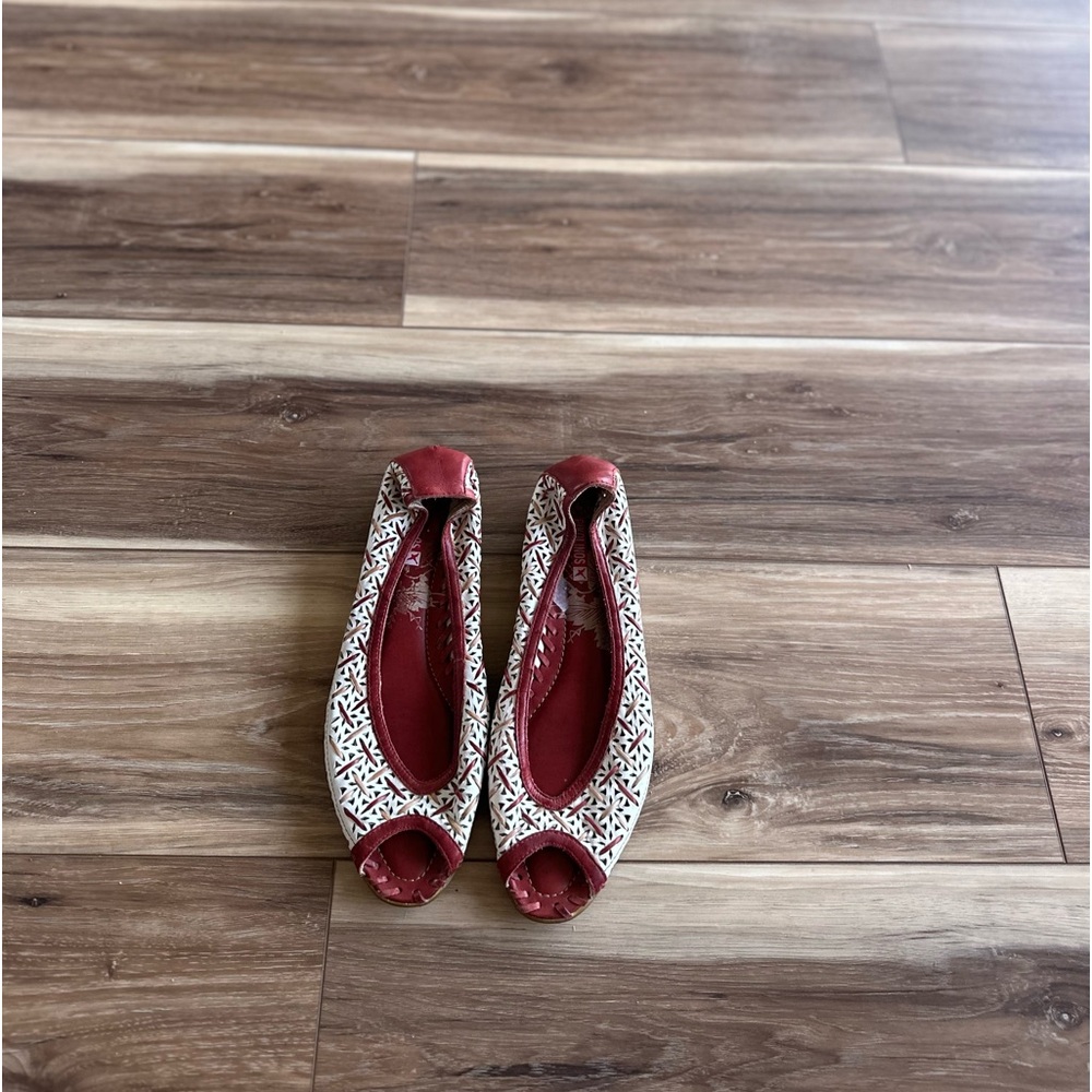 Pikolinos womens flats size 39